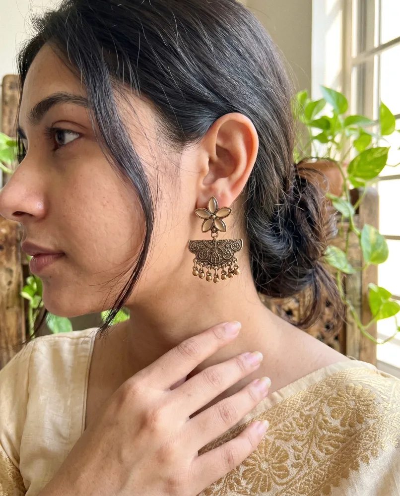Antique Floral Chandbali Earrings